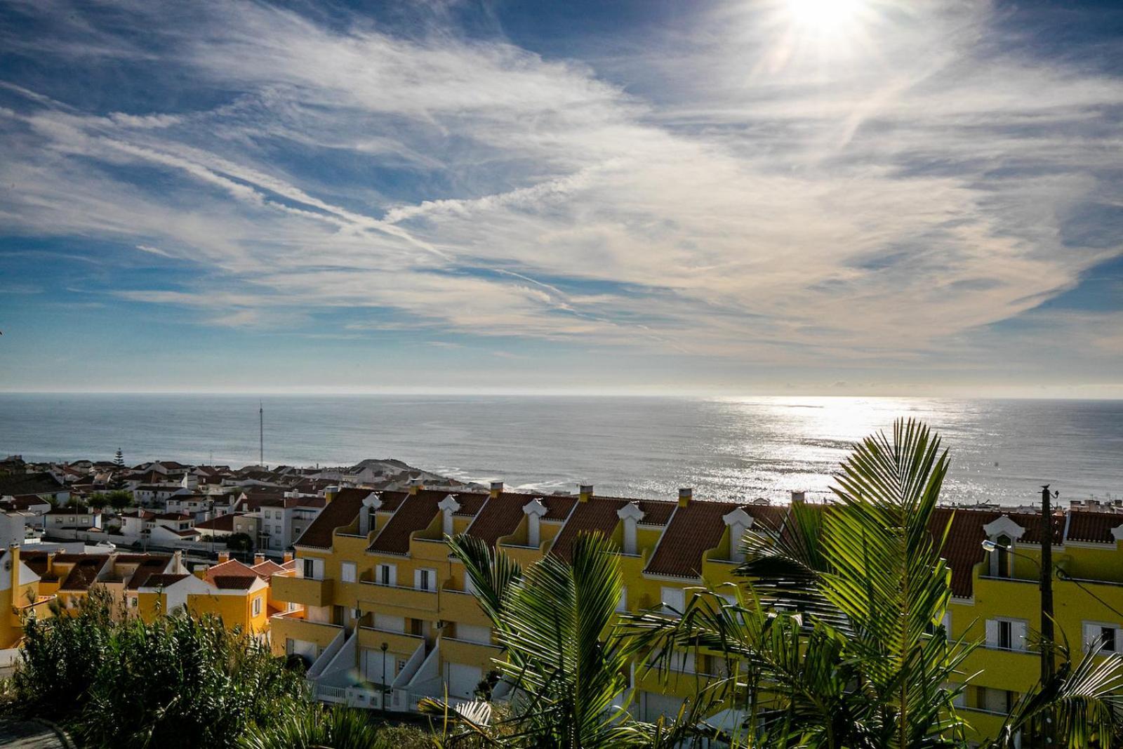 Hotel Vibing & Liming Ericeira Extérieur photo
