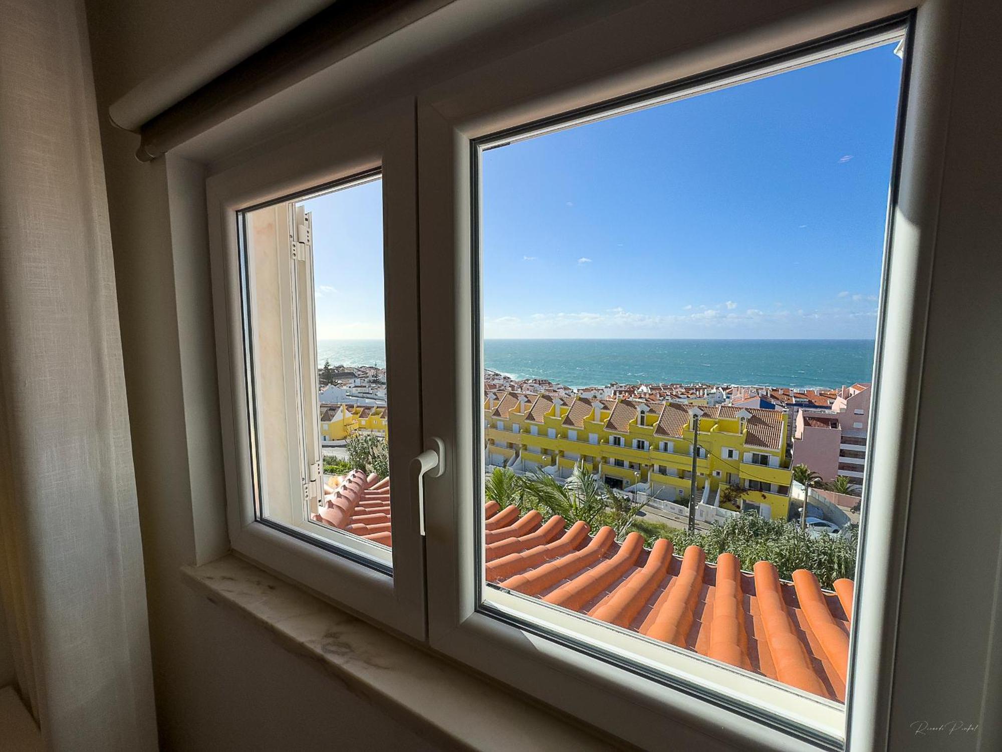 Hotel Vibing & Liming Ericeira Extérieur photo